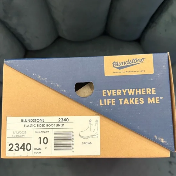 Blundstone Dark Brown Chelsea Boots - Picture 4 of 8